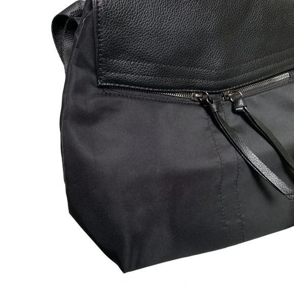 Botkier New York Mini Trigger Backpack Black Nylon NWT Convertible Designer Bag - Picture 9 of 16